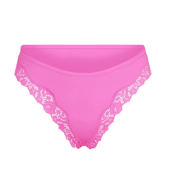 Fits Everybody Lace Tanga - Picture 3 of 13